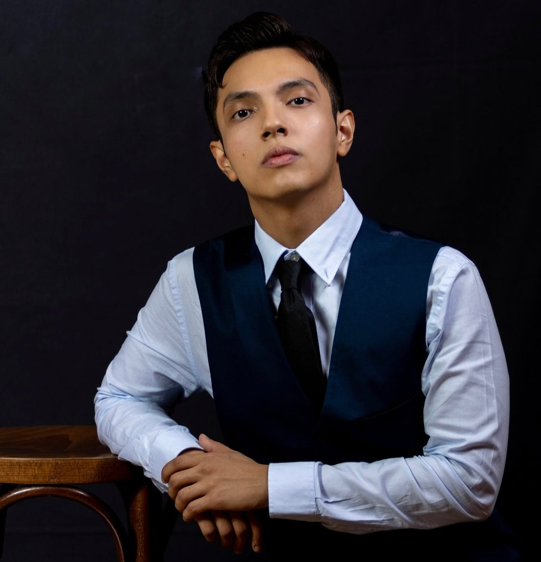 Dennis Orellana – Interview in Das Opernglas 02/2026